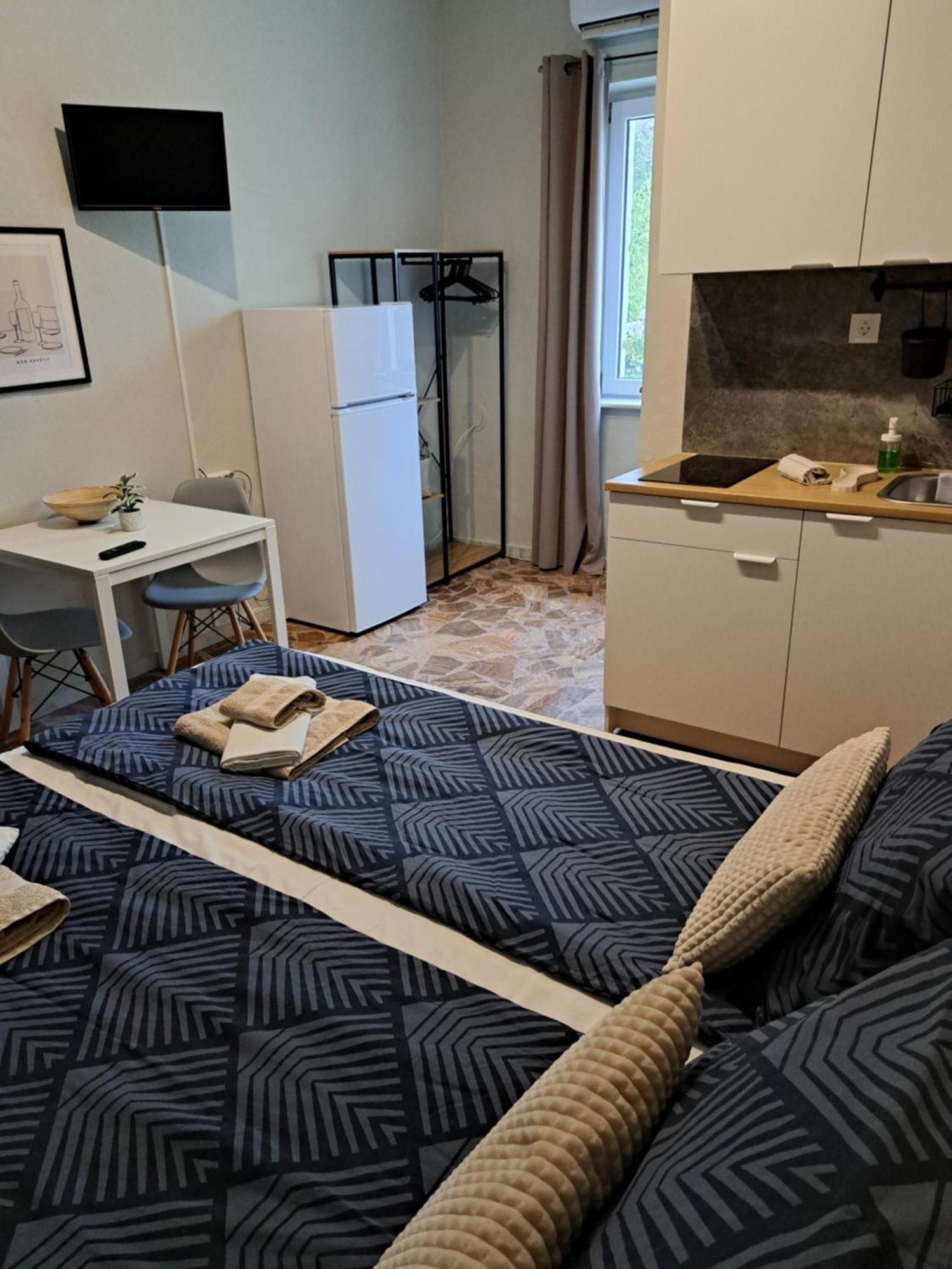 Garden Rooms Pírgosz Pszilonéru Kültér fotó